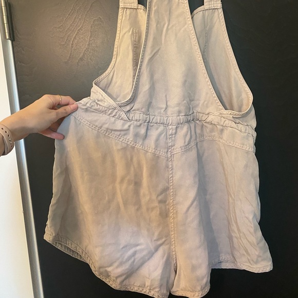 Aritzia Wilfred Free Beatriz Overalls SZ MD - Picture 6 of 11